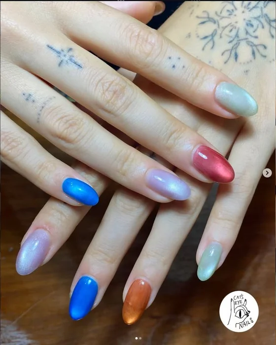 Nail set by Cat's Eye