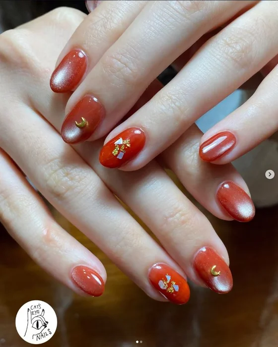 Nail set by Cat's Eye
